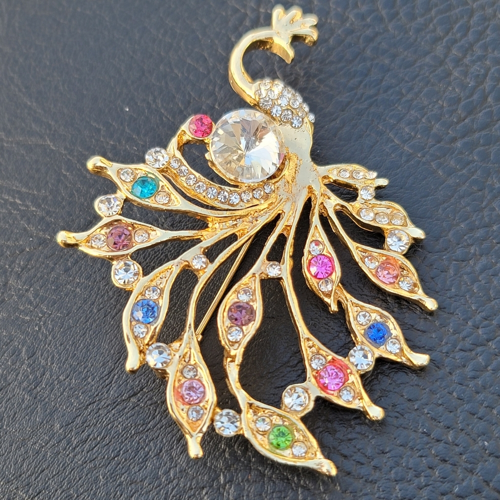 Gorgeous Goldtone Peacock Brooch with Multicolor Crystals - 3" × 2.25"